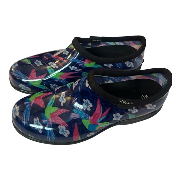 SLOGGERS colorful hummingbird printed comfort clogs outdoor ladies 10M - Picture 1 of 9